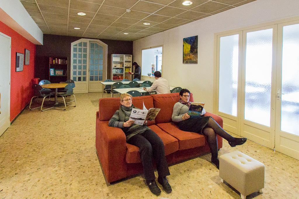 Ymca Villeneuve Les Avignon Villeneuve-les-Avignon Ngoại thất bức ảnh