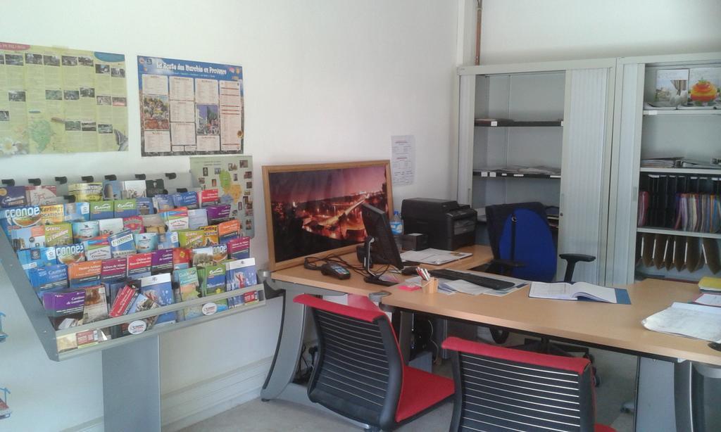 Ymca Villeneuve Les Avignon Villeneuve-les-Avignon Ngoại thất bức ảnh