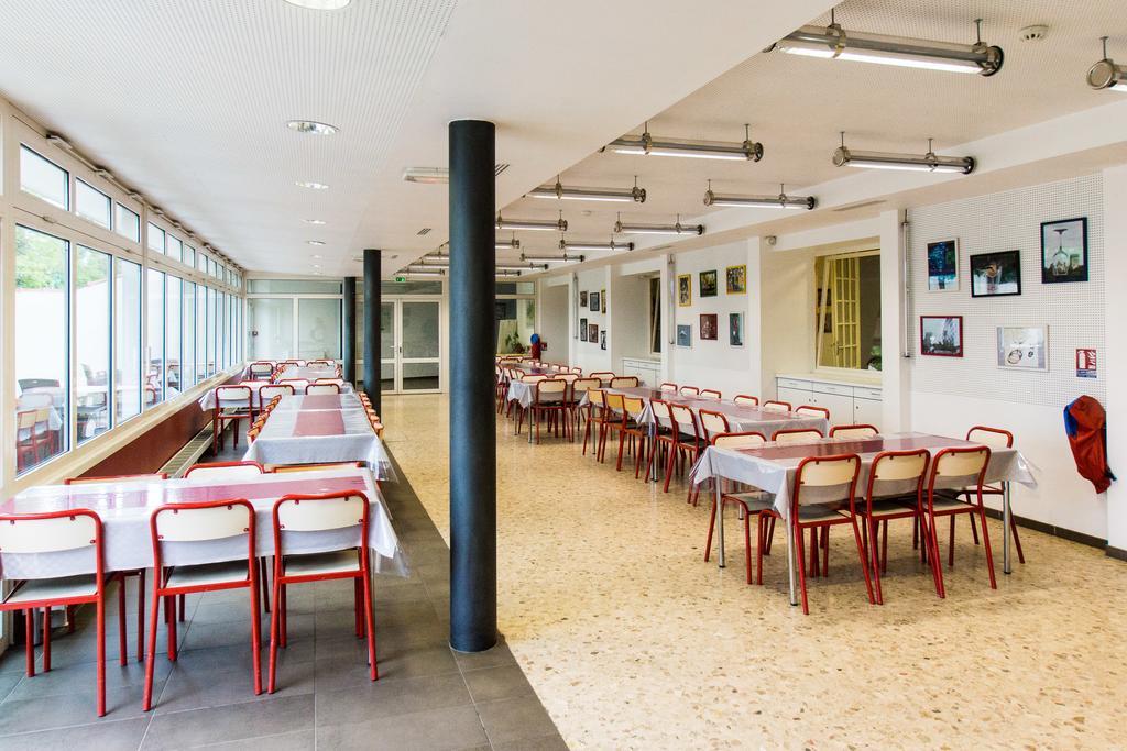 Ymca Villeneuve Les Avignon Villeneuve-les-Avignon Ngoại thất bức ảnh